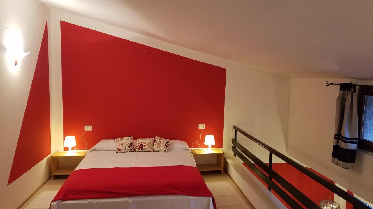Honeycomb - Casa Vacanze Varese Exterior foto